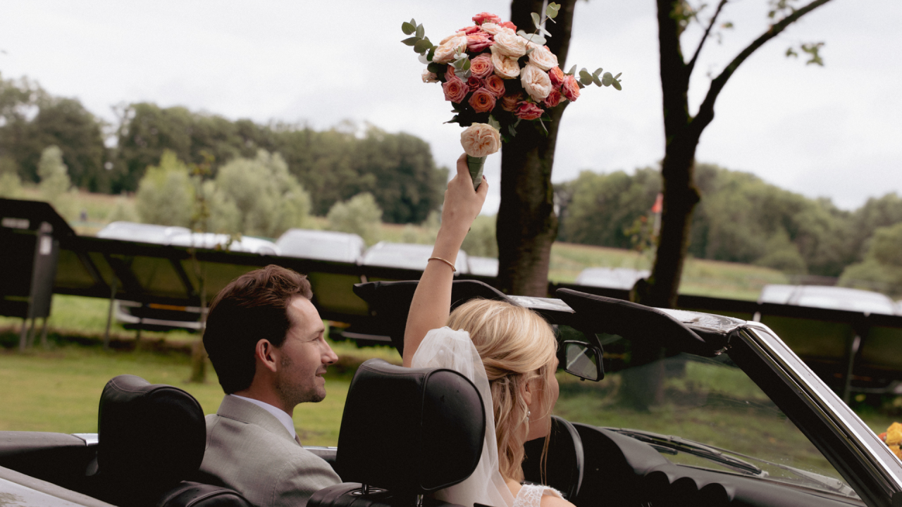 You are currently viewing Intimate By Design: A Wedding Trend For 2026