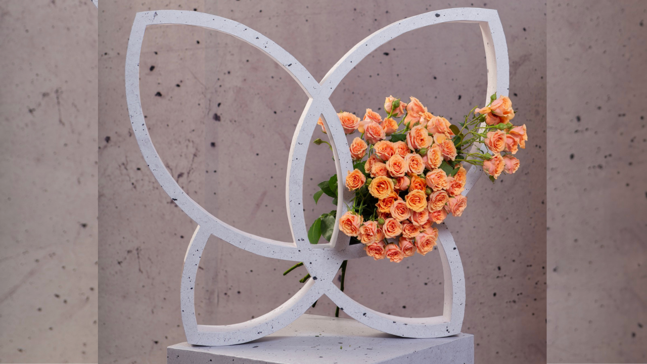 You are currently viewing Meet Alma Spray Roses: 30 Years of Passion, People & Spray roses